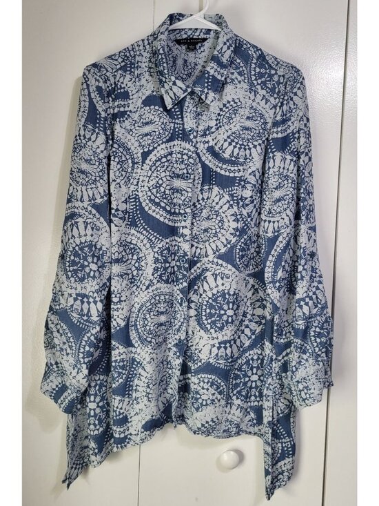 Zac & Rachel Tops - Zac & Rachel Women's LG Blue Patterned Tunic Blouse Roll-Tab Sleeve Boho Artsy